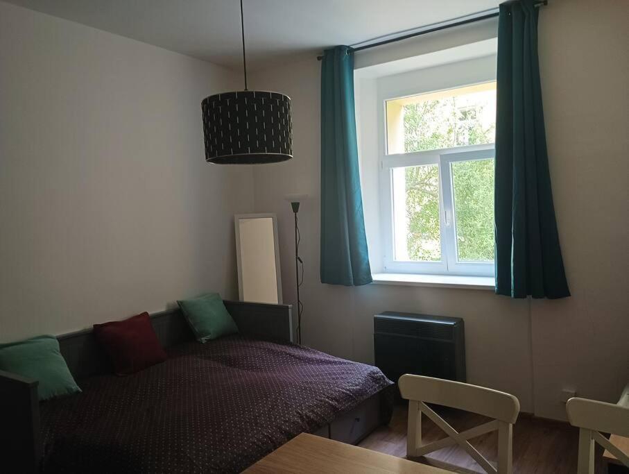 New Modern Studio In 3 Apartment *
