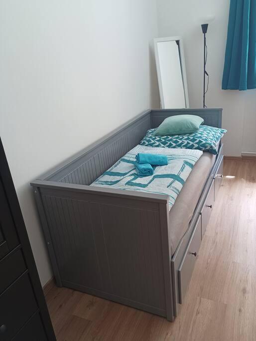 New Modern Studio In 3 Apartment Prague