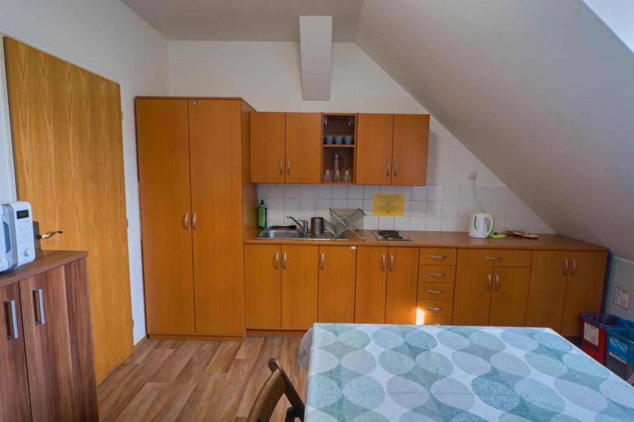 Hostel Toulcuv Dvur