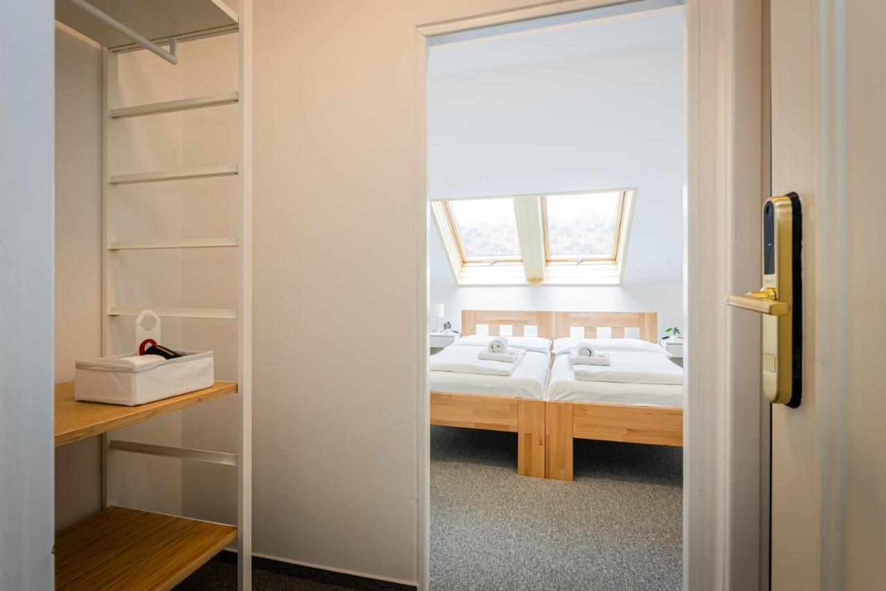 Self-service Ostaš Hotel 3*
