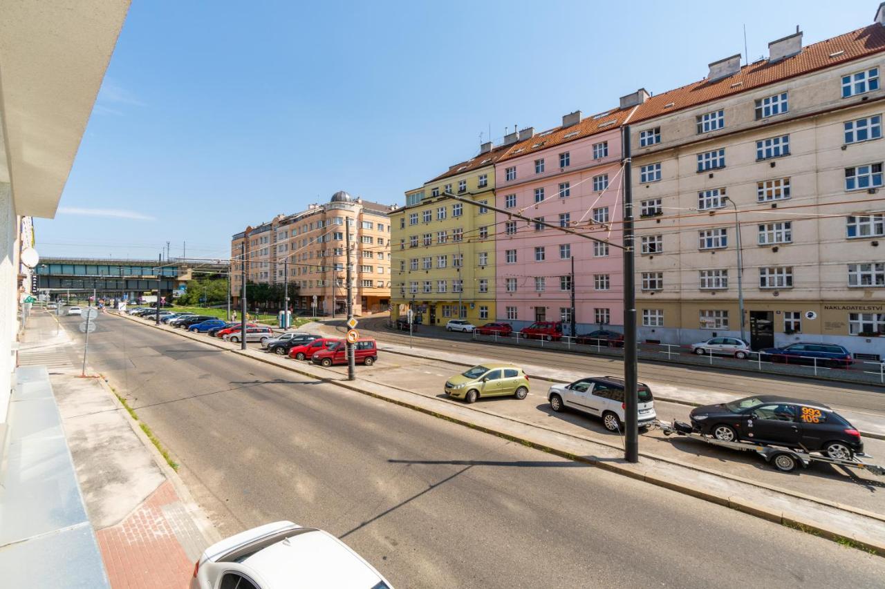 Apartment Brand New Two #34 With Free Secure Parking In The Center *