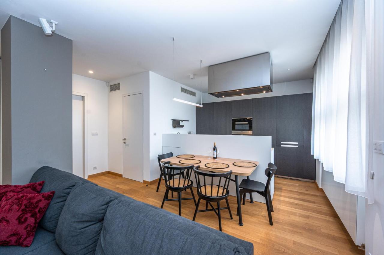 Lägenhet Wishlist Residences - Karlin Free Parking