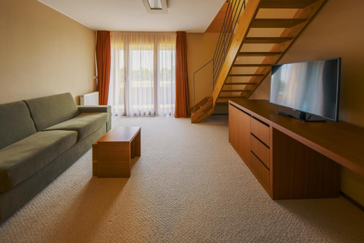 Park Holiday Congress & Wellness 4*