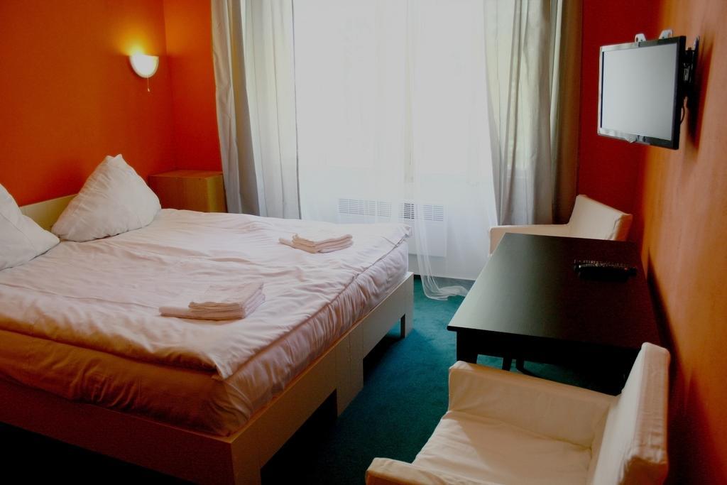 Hotelove Kolcavka Gasthof 2*