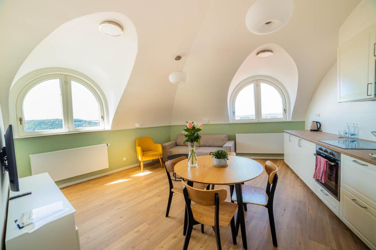 Hostel Luma Terra Prague