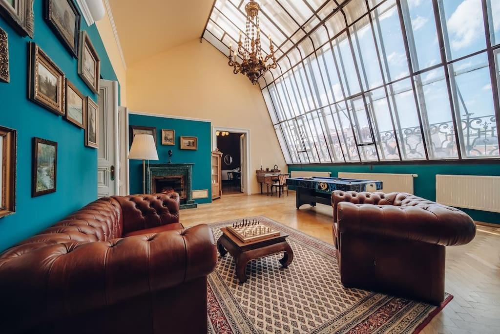 Magnificent Historical Penthouse In The Heart Of