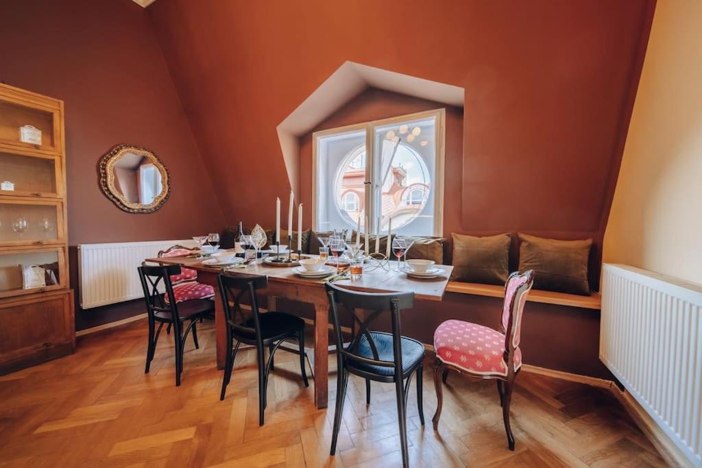 Apartment Magnificent Historical Penthouse In The Heart Of *