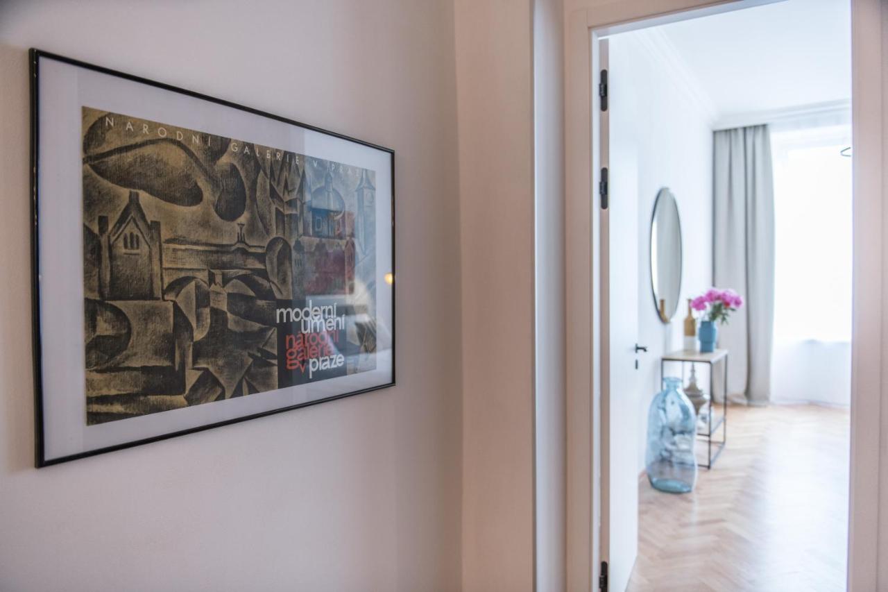 Apartment New Design - Location Wenceslas Square *