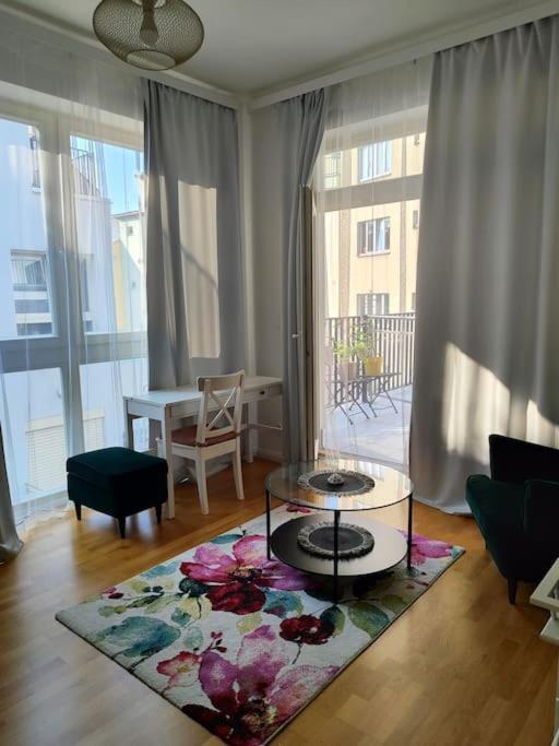 Lägenhet Studio With Balcony In Vinohrady *