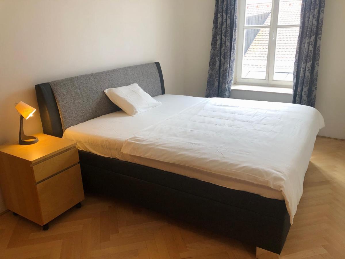 Old Town City Apartment *
