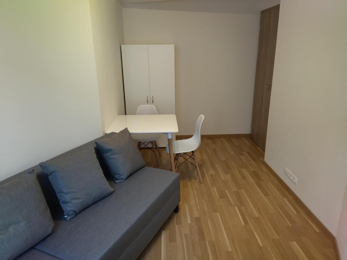 Brand New Two #34 With Free Secure Parking In The Center * Prag