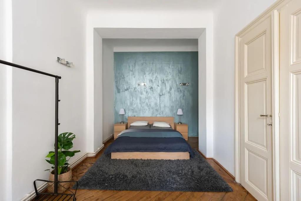 Spacious With Balcony At Wenceslas Sq Apartmán