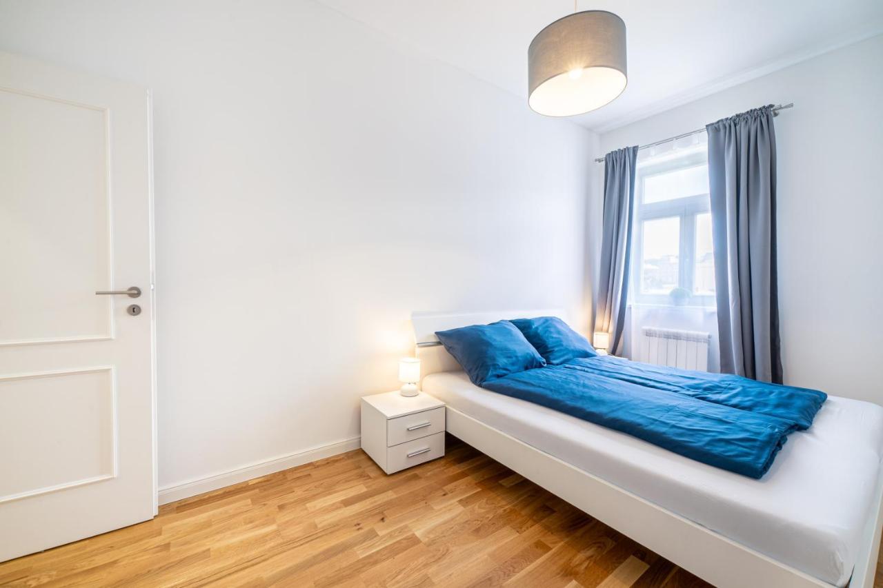 Pleasant In An Apart In The Center Of Apartment