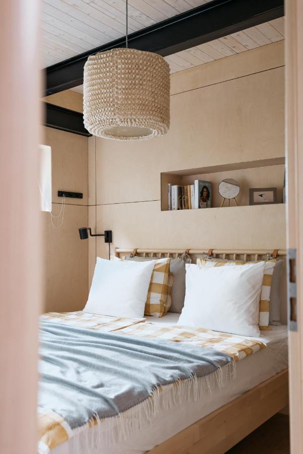 Bådhotel Houseboat Fred *