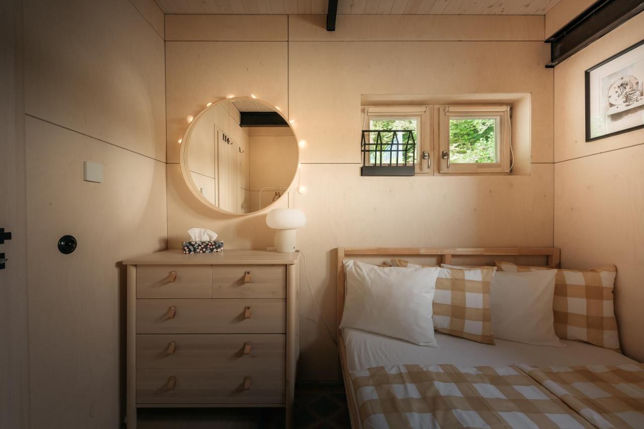 Houseboat Fred Bådhotel