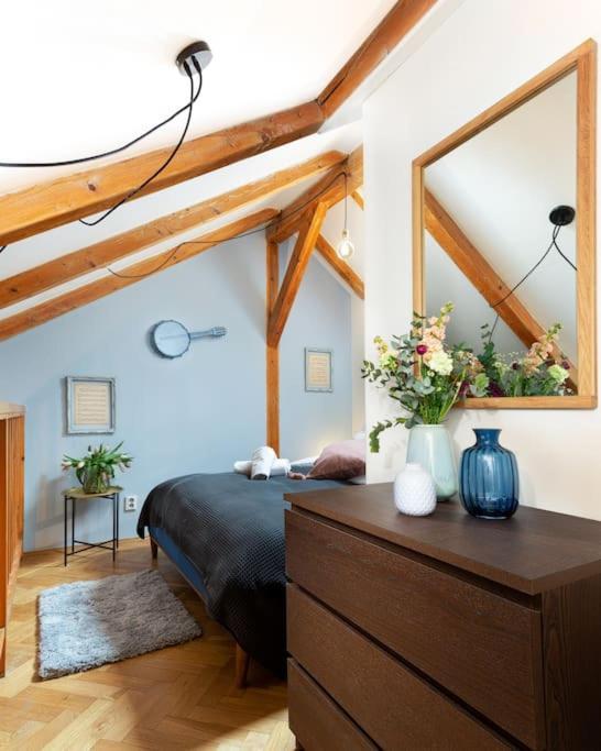 Utulny Apartman Blizko Centra Prahy * Prag