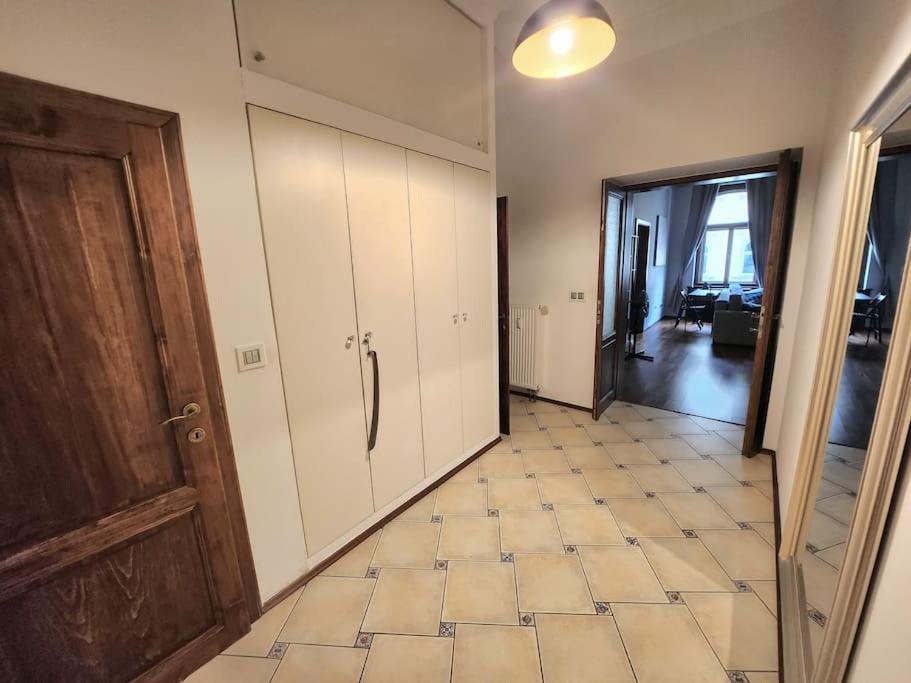 Spacious 6min From The Dancing House * Prague