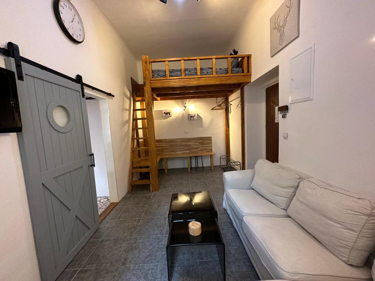 Cozy New Loft Lägenhet *