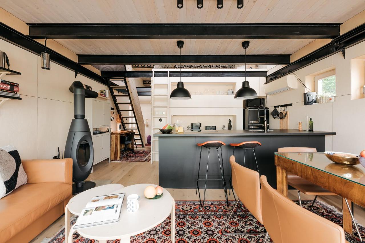 Houseboat Fred Bådhotel Prag