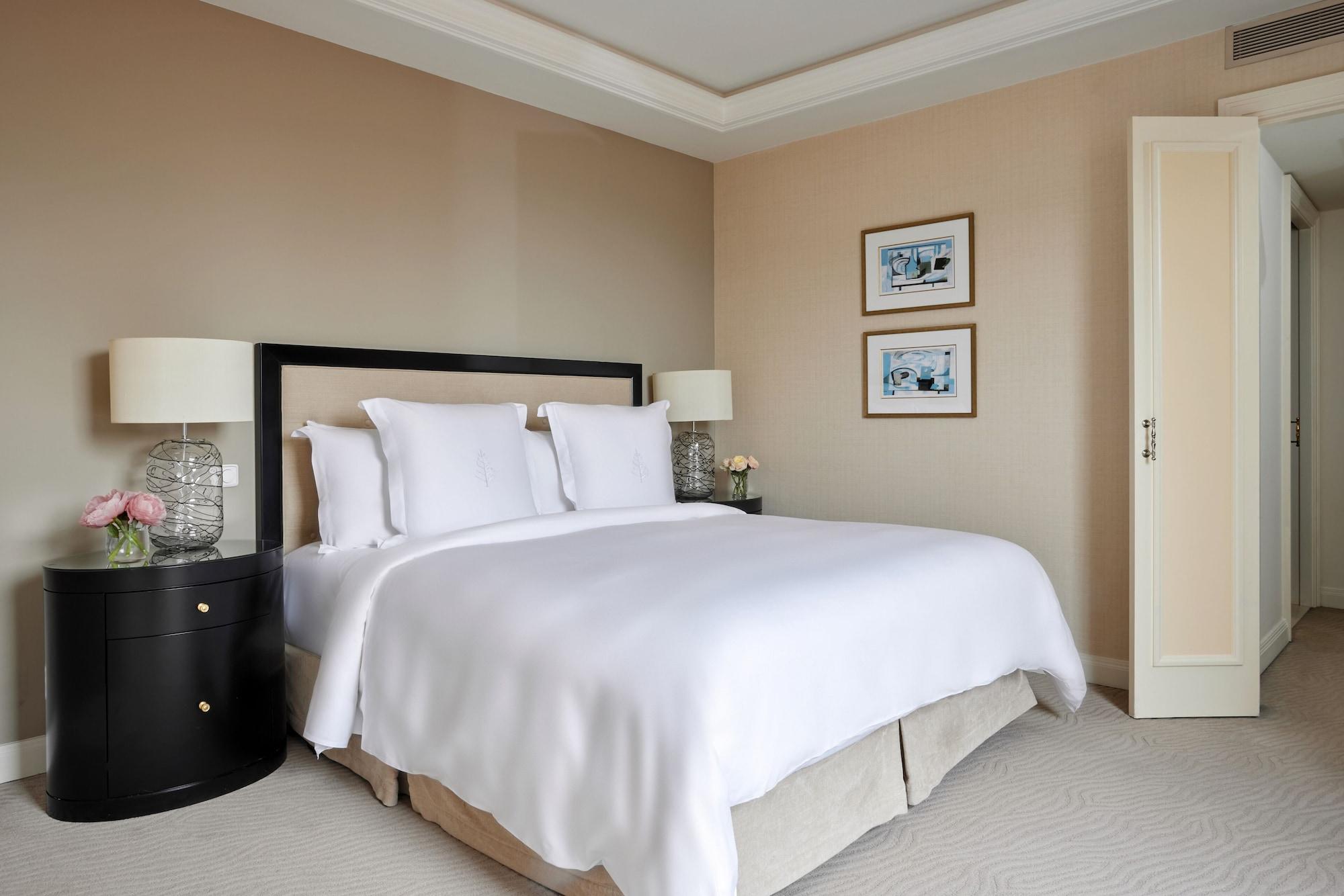 Four Seasons Prag
