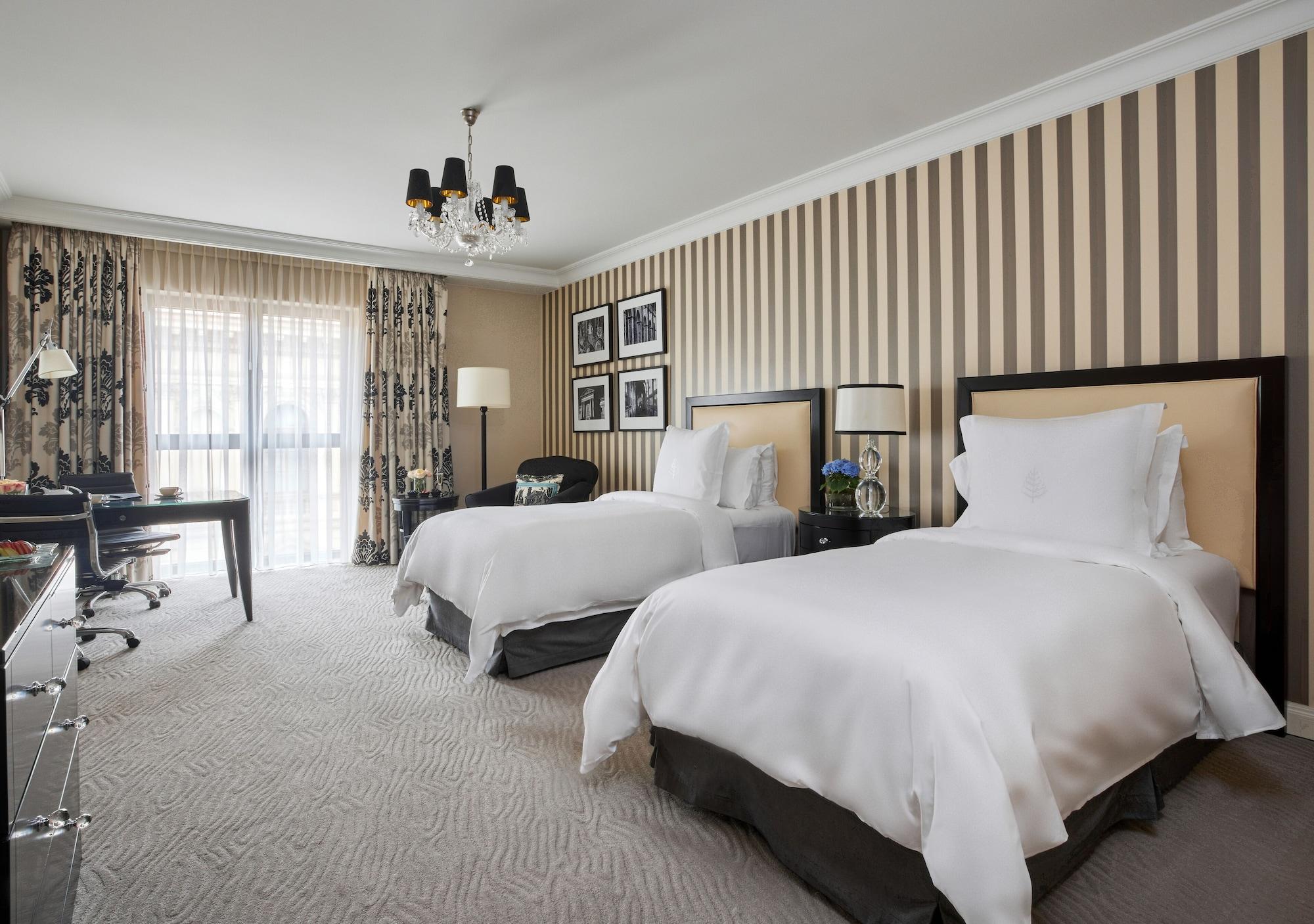Hotel Four Seasons 5*