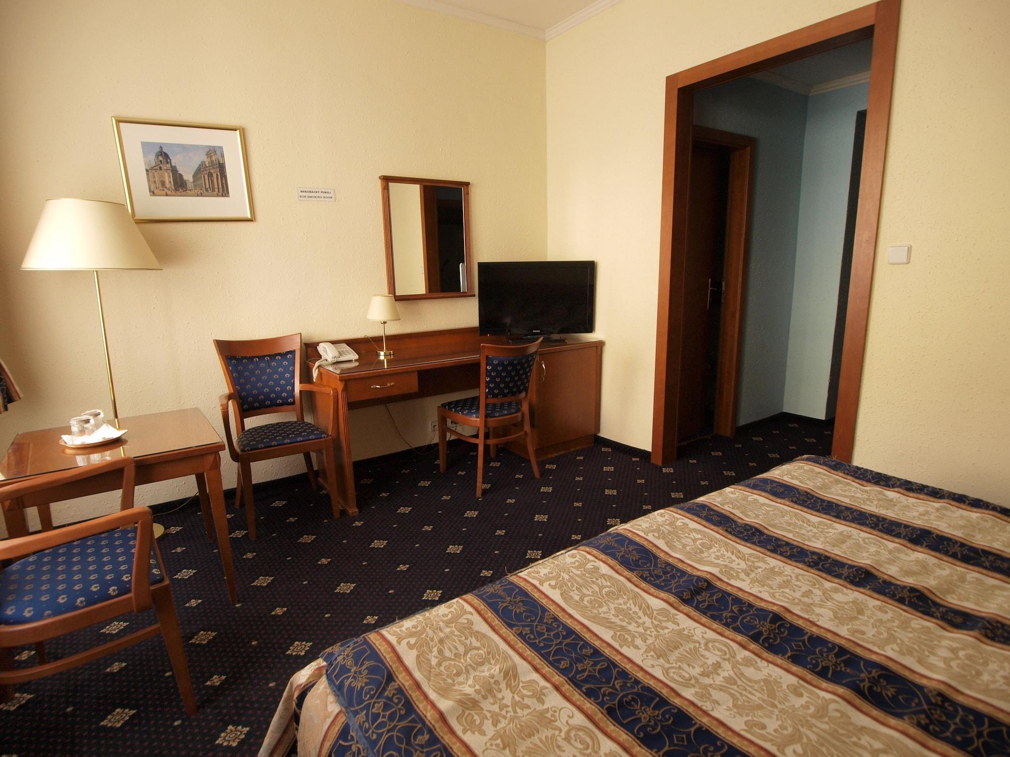 Hotel Arbes