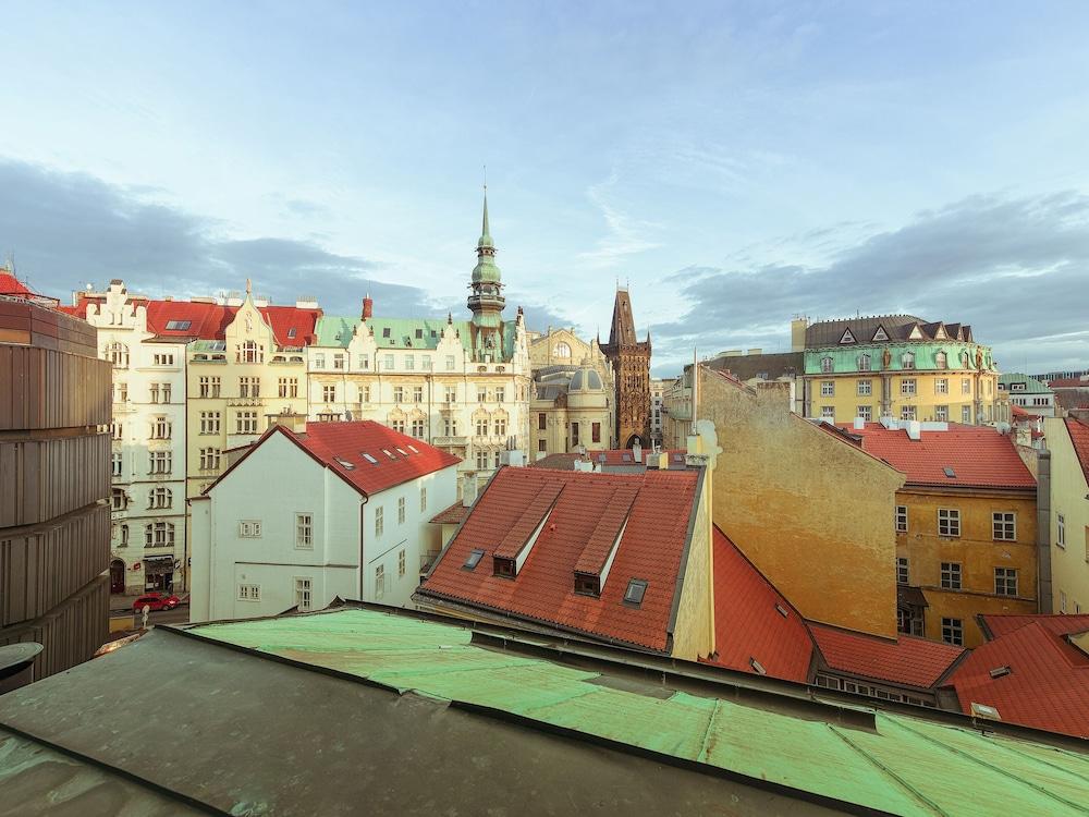 Hotel Ea Royal Esprit 4*