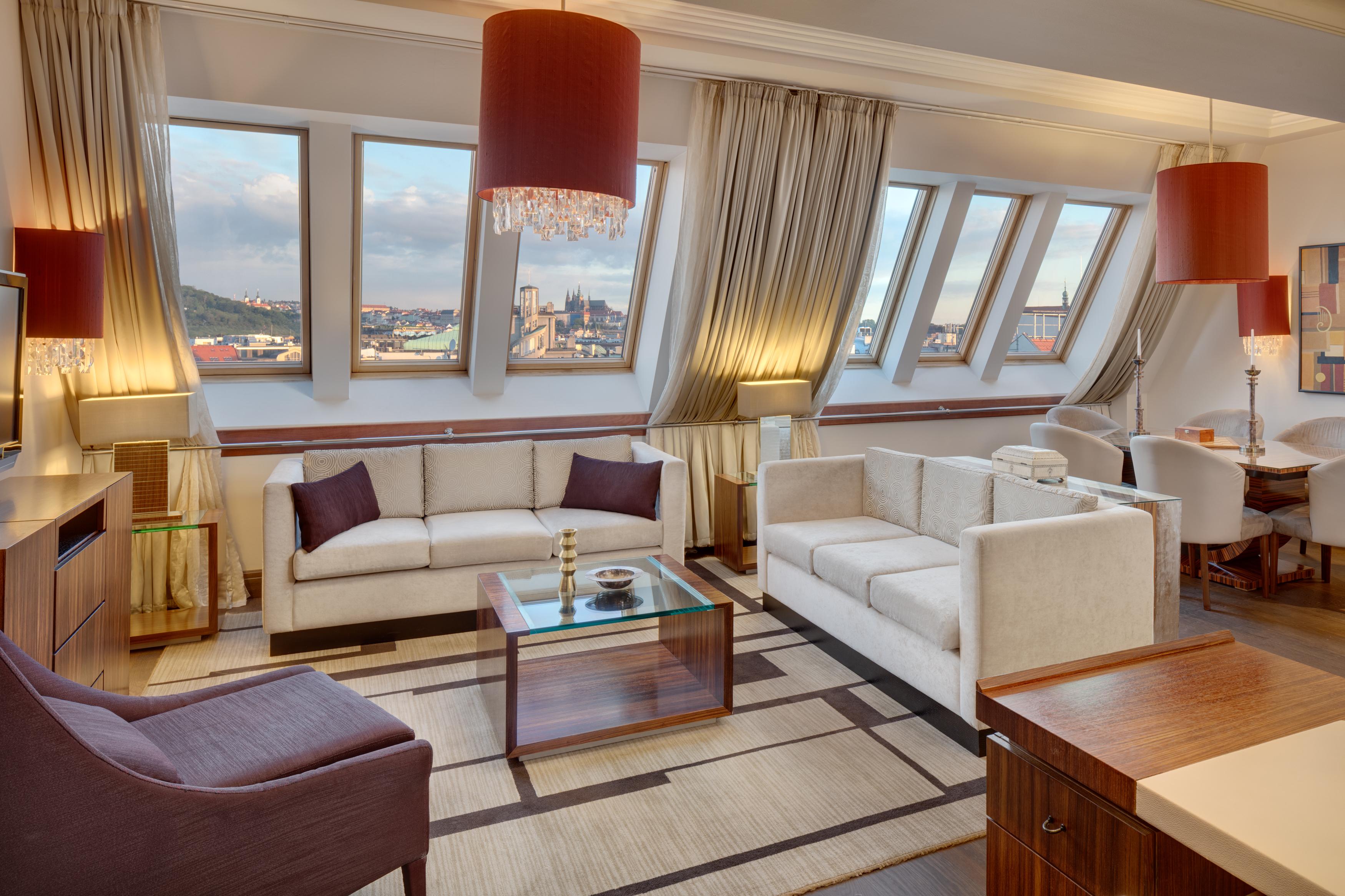 Almanac X Alcron Hotell Prag