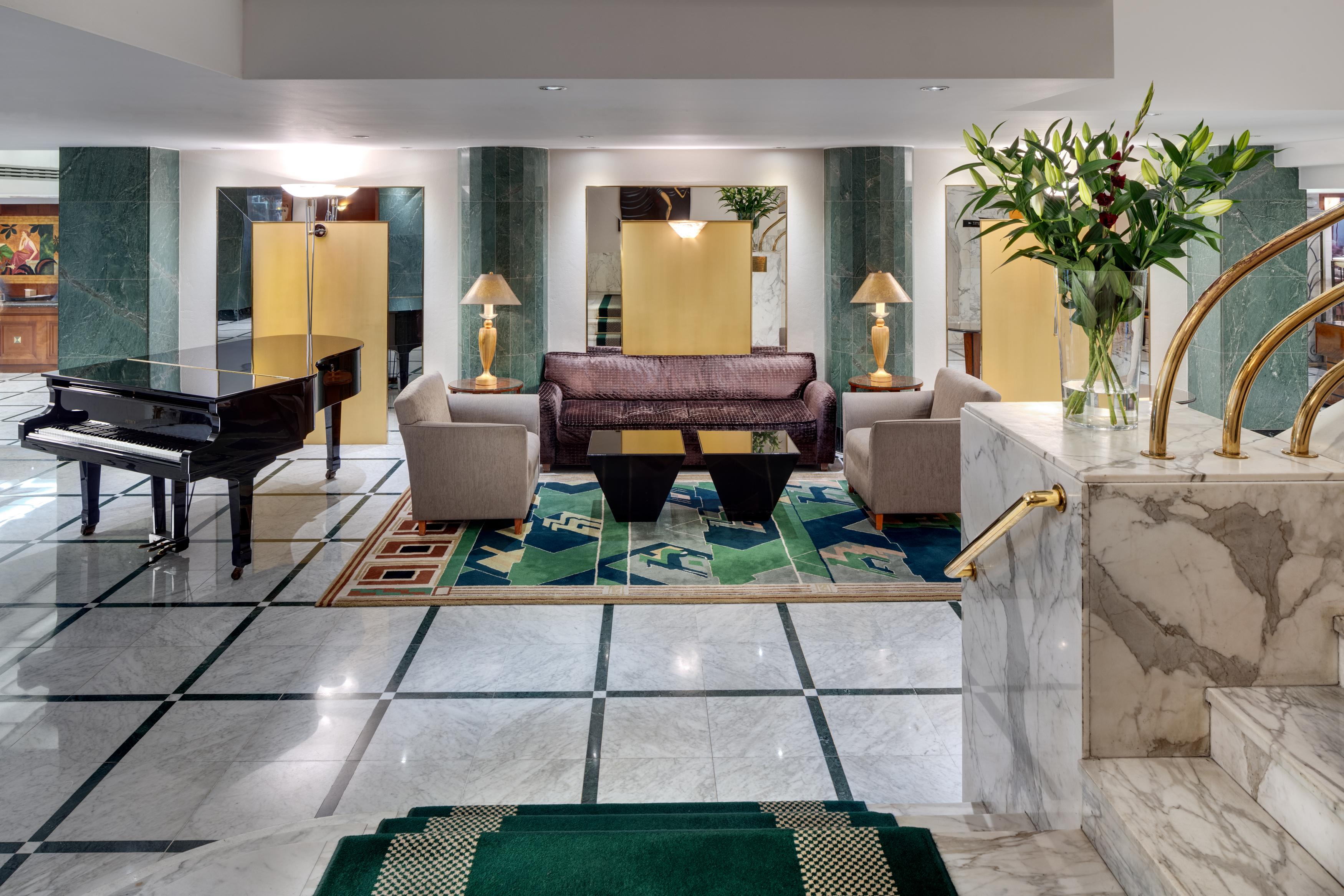Almanac X Alcron Hotell 5*