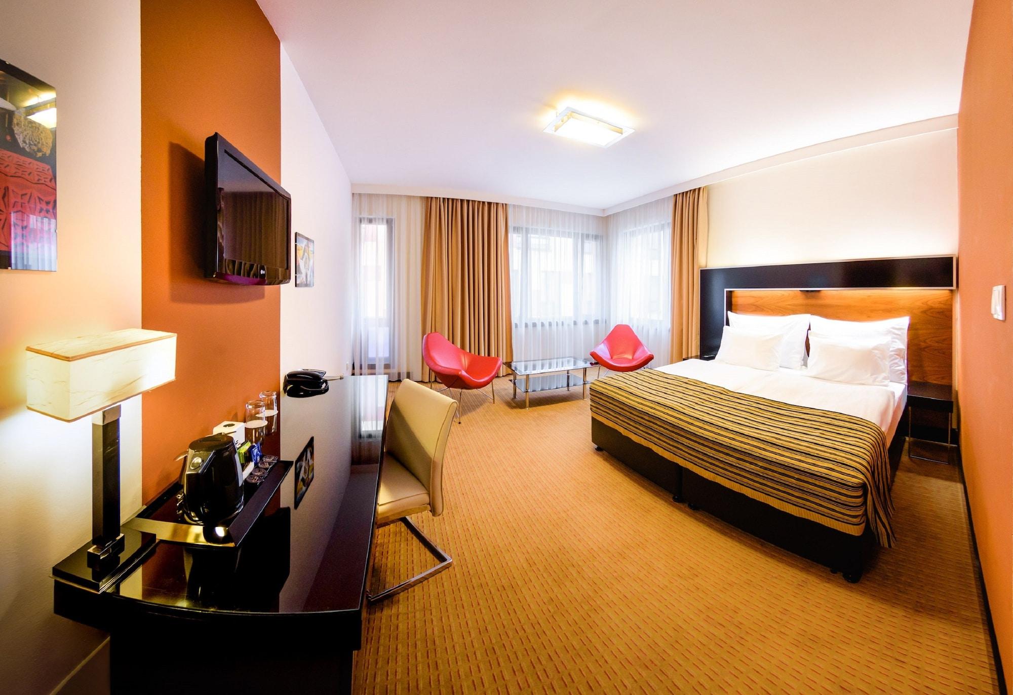 Grand Majestic Hotel