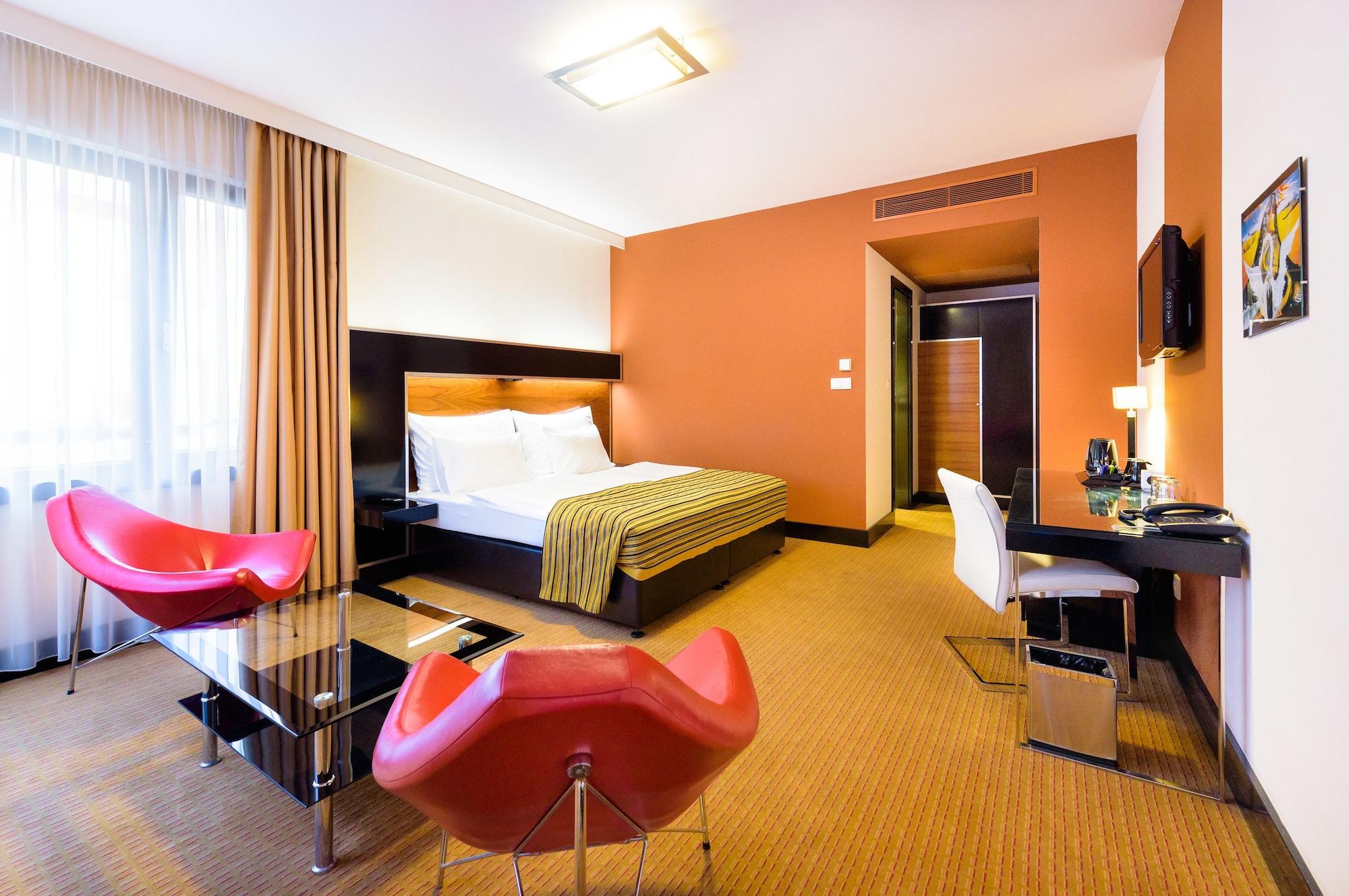 Grand Majestic Hotel