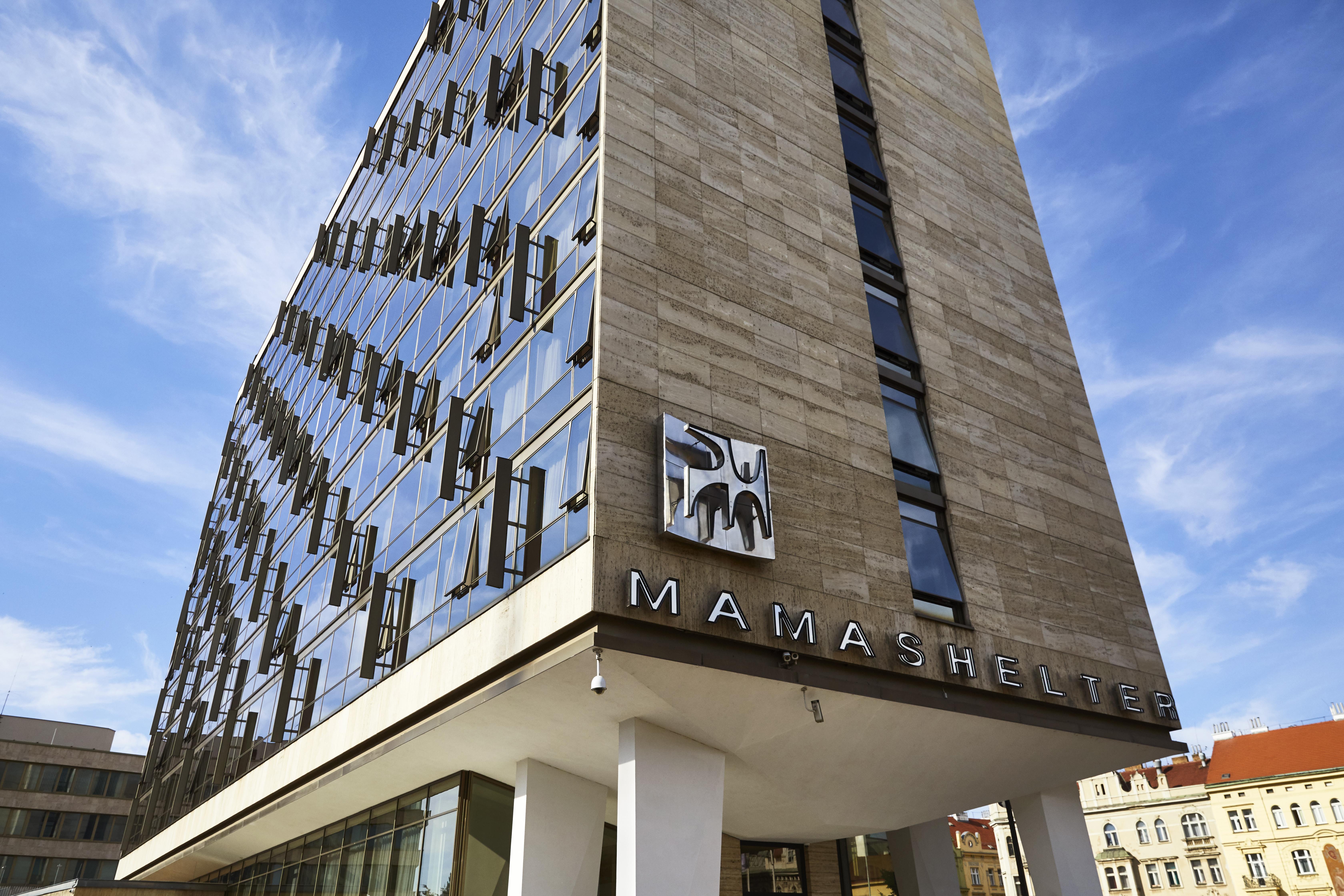 Mama Shelter Hotel 4*
