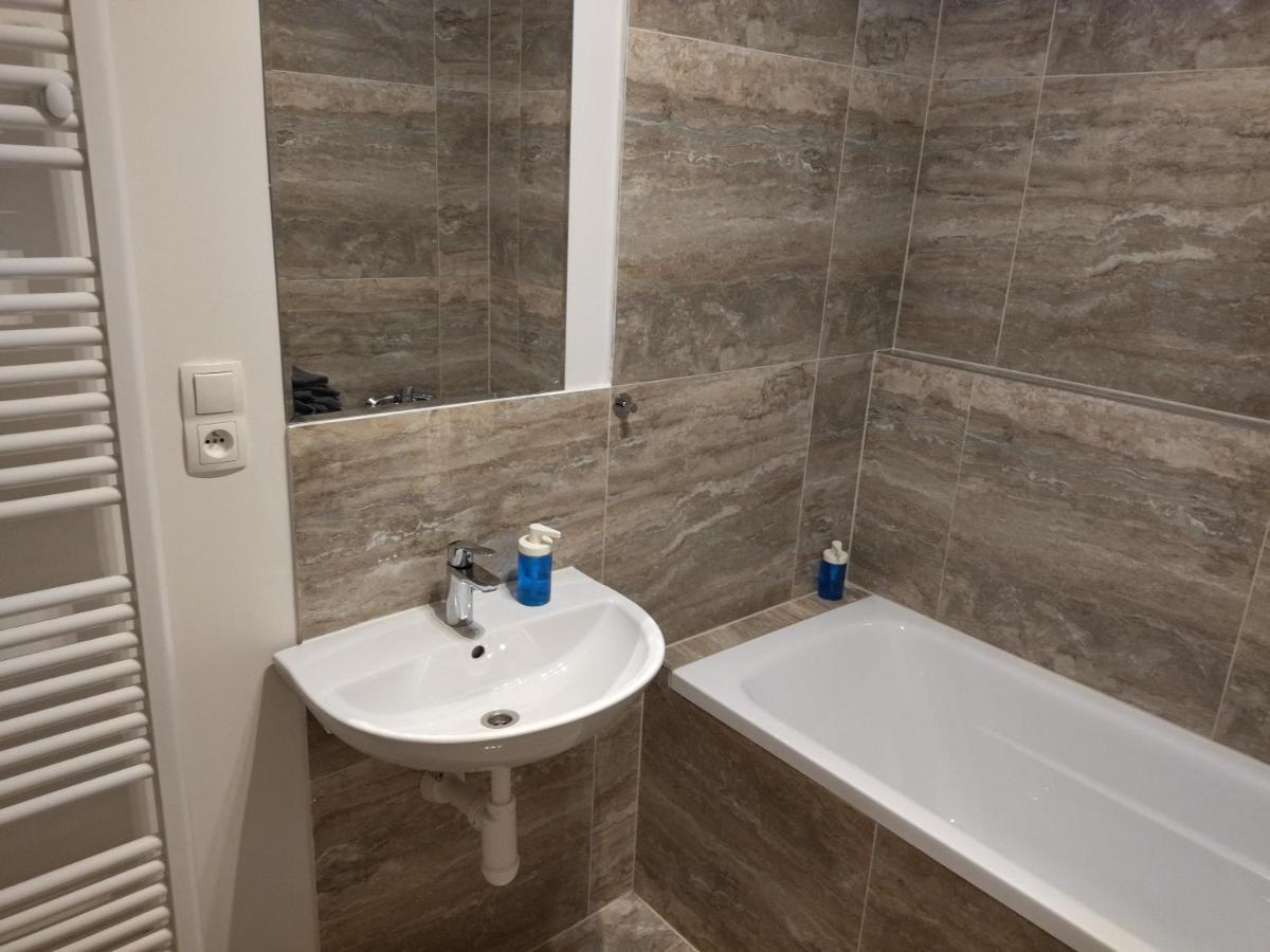 Lejlighed Brand New Two #34 With Free Secure Parking In The Center Prag