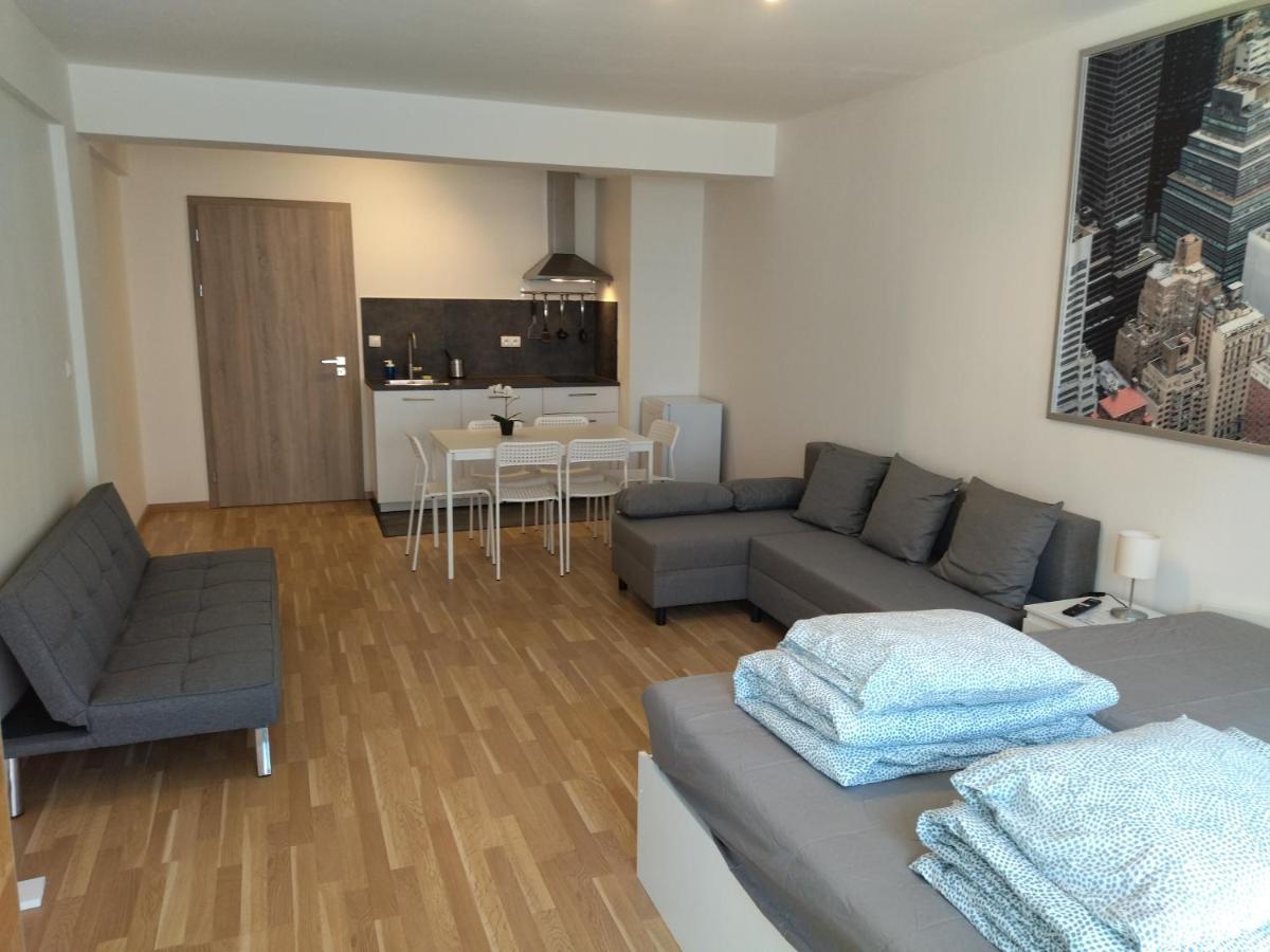 Lejlighed Brand New Two #34 With Free Secure Parking In The Center *