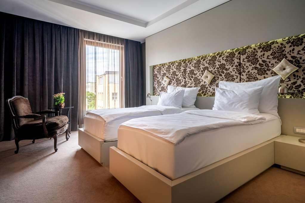 Innside Old Town Hotel 4*