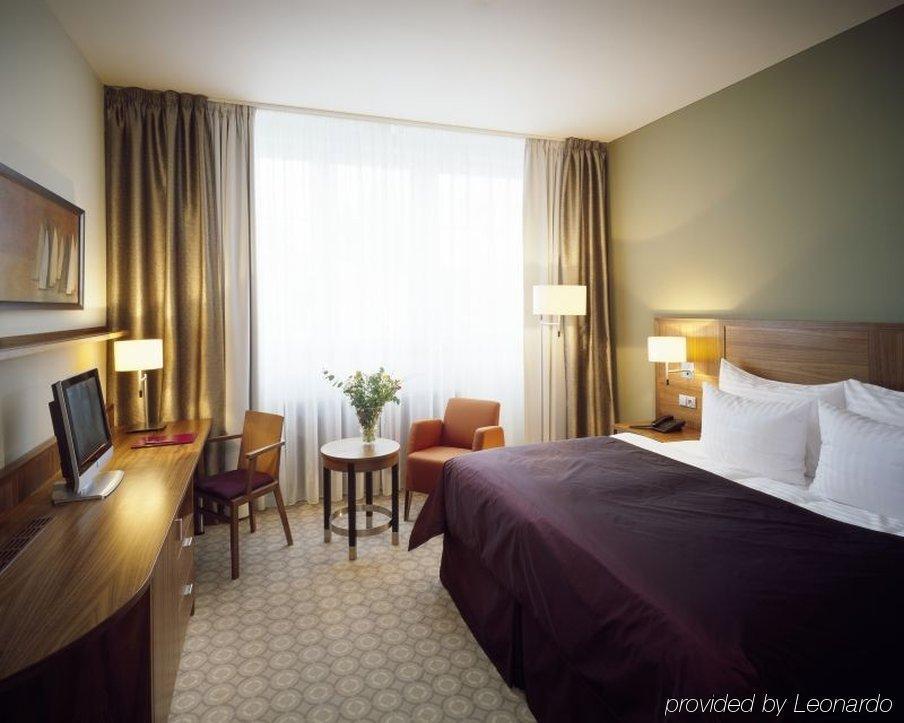Hotel Silenzio
