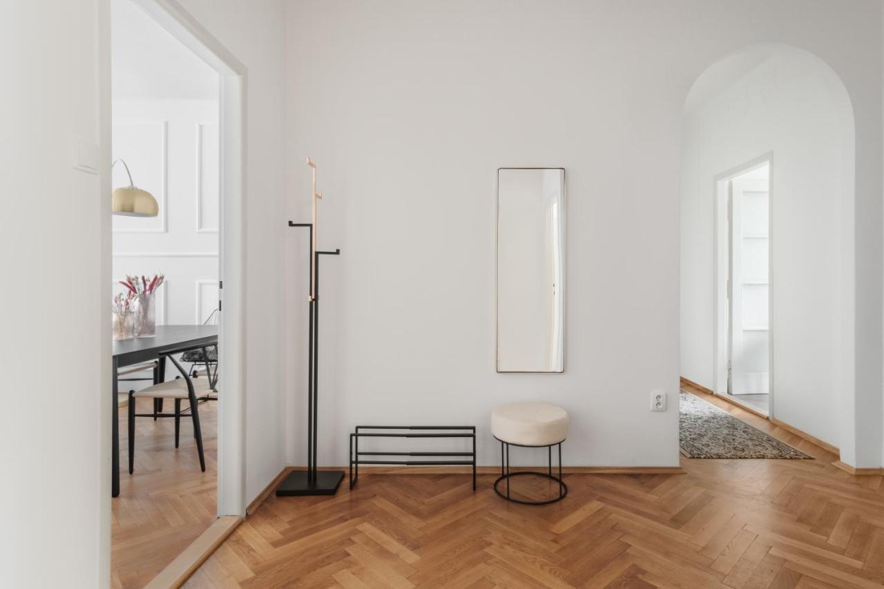 Days - Glamorous W Balcony Near Vltava River Lejlighed *