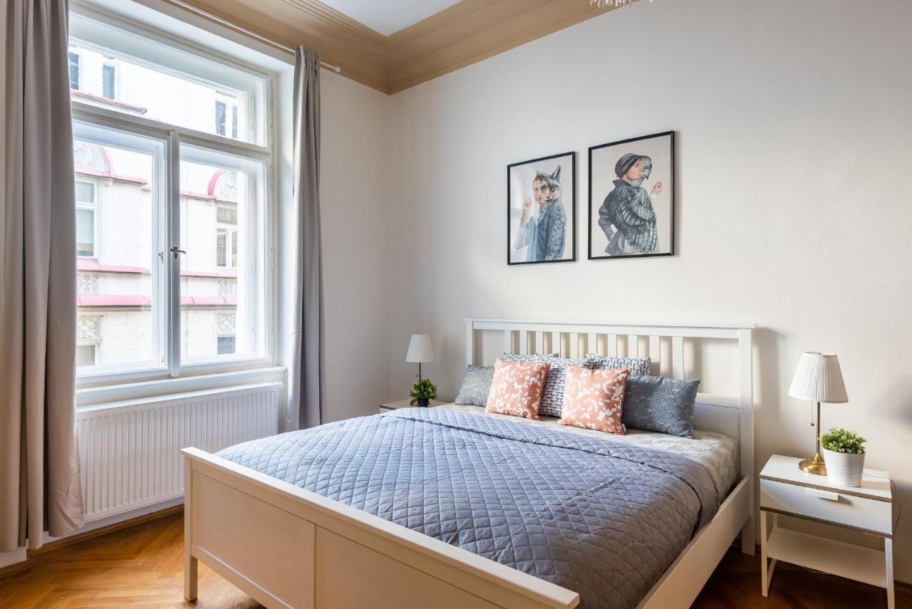 Grand Deluxe Vip Prag