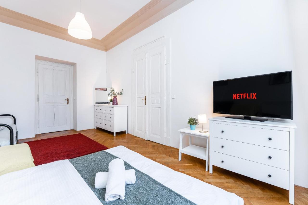 Grand Deluxe Vip Lägenhet Prag