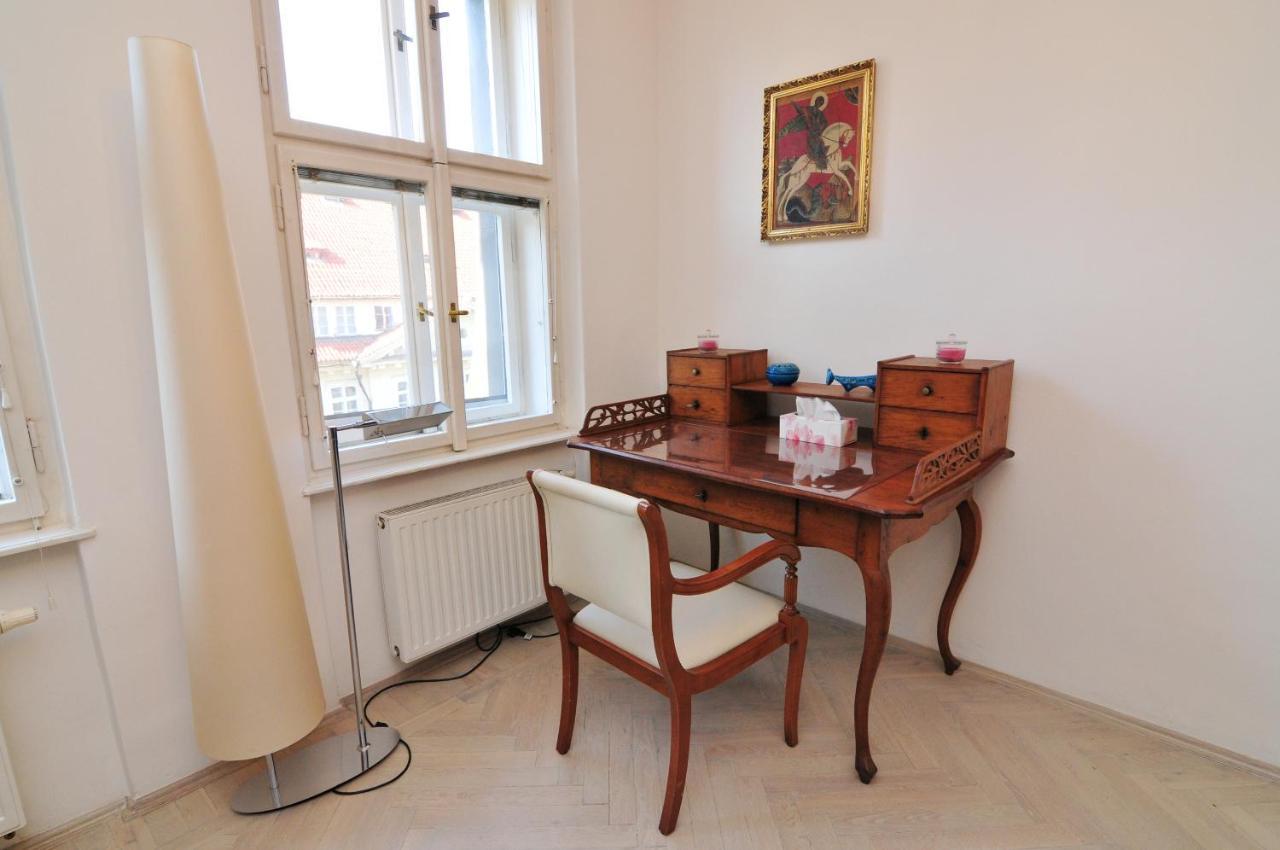 Old Town Cozy Luxury In Heart Of Prag