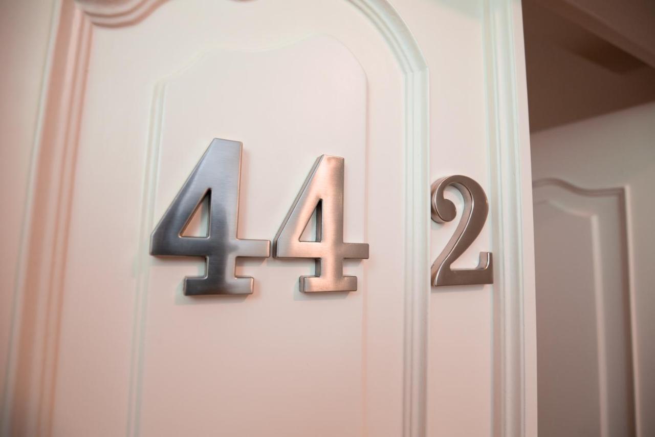 Women's Only - Female Only Hostel *