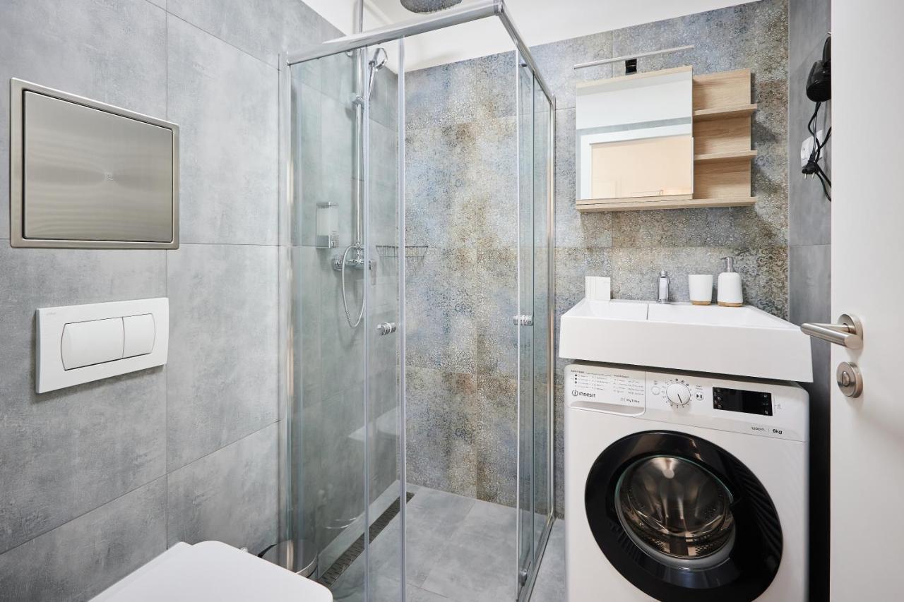 44 Aparthotel 4*