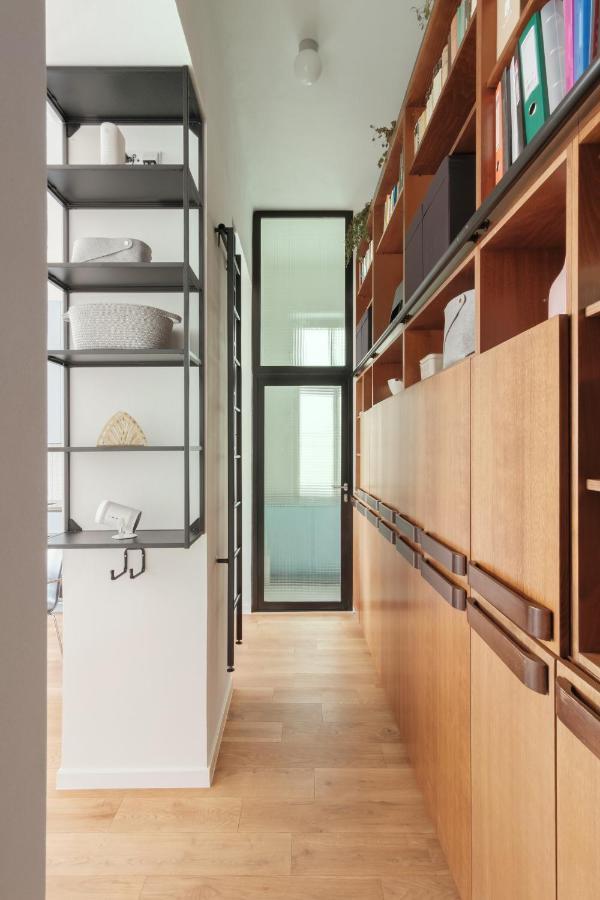 Days - Spacious Designer In Center - Powder Tower Lejlighed