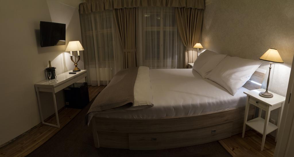 U Suteru Hotel