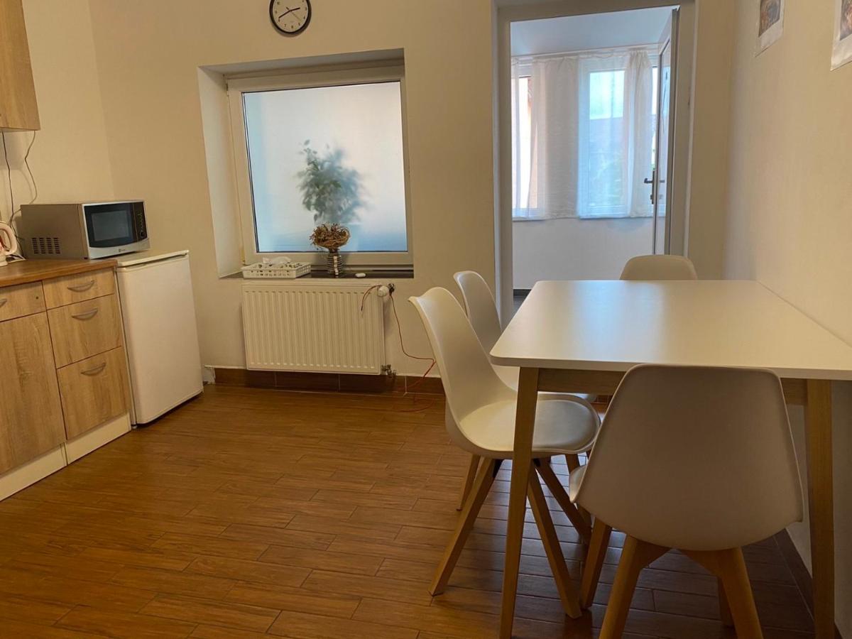 3 In 1 Location Prag