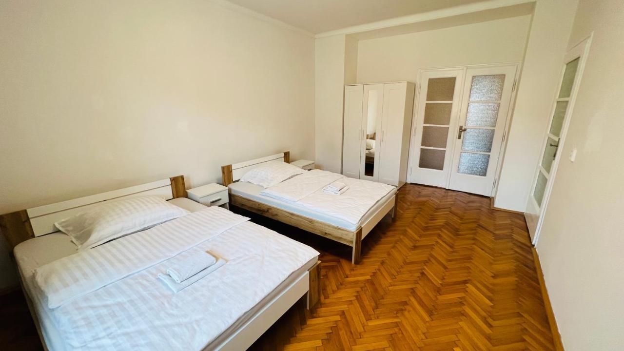Cosy Flat In The Heart Of *