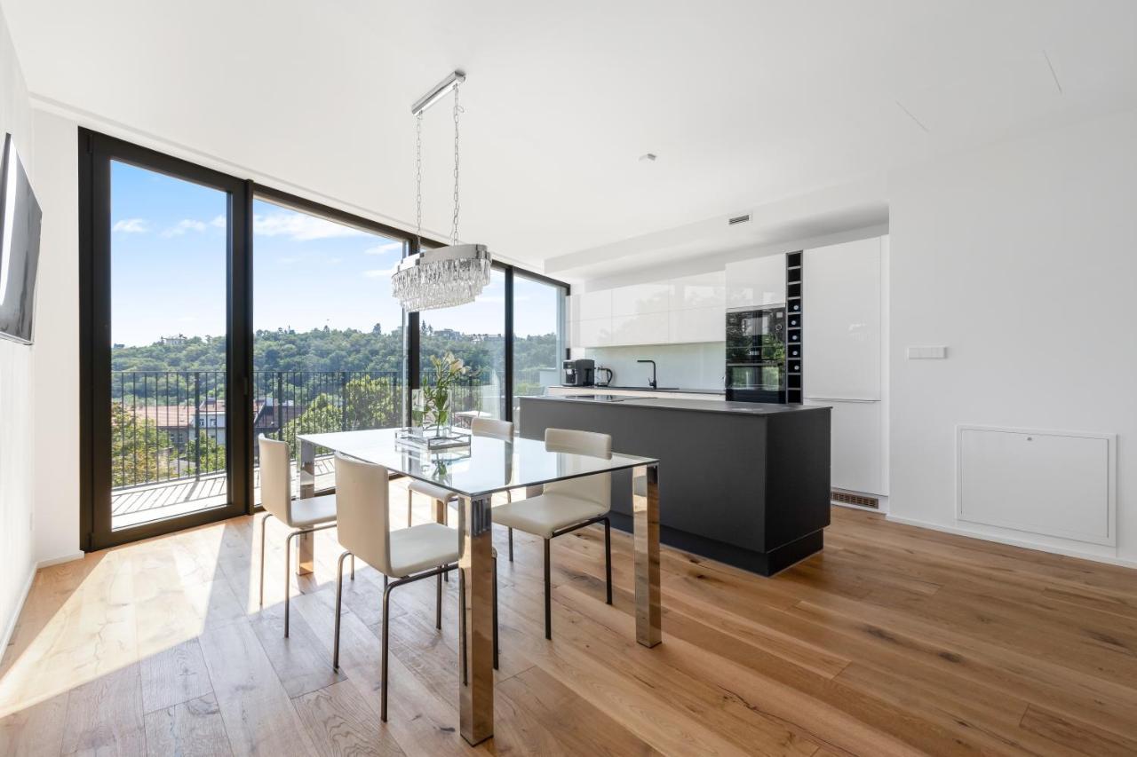 Luxury Penthouse Apartment