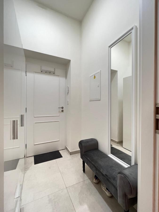 Apartment New Chain Florenc *