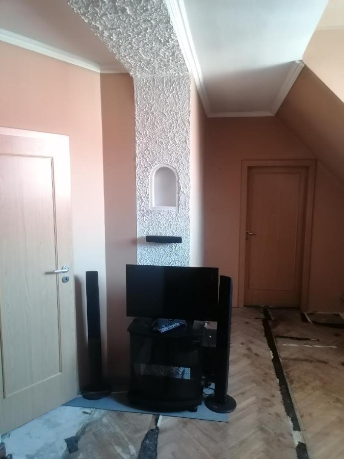 Soukromy Byt 2+kk Vysocany,10 Min Od Centra Prahy. Prague