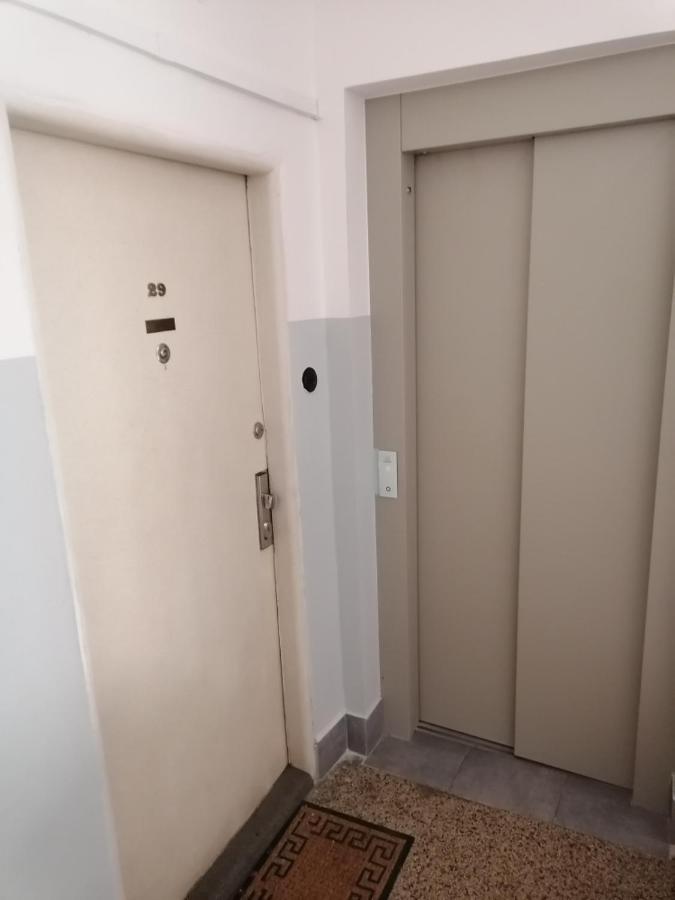 Soukromy Byt 2+kk Vysocany,10 Min Od Centra Prahy. *
